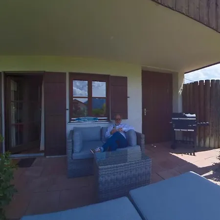 Appartement Am Hochgern Mit Garten & Bergblick *
